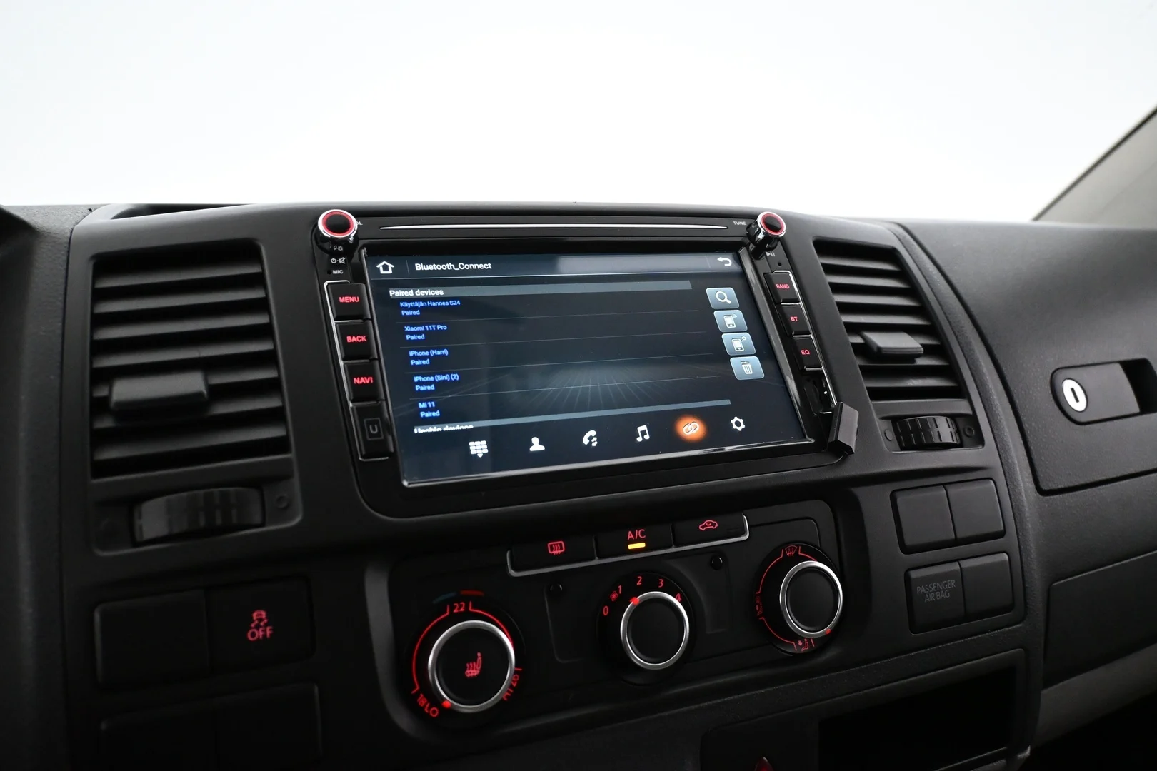 Car Image - Y86bPBBCvG145u9bKF2ND