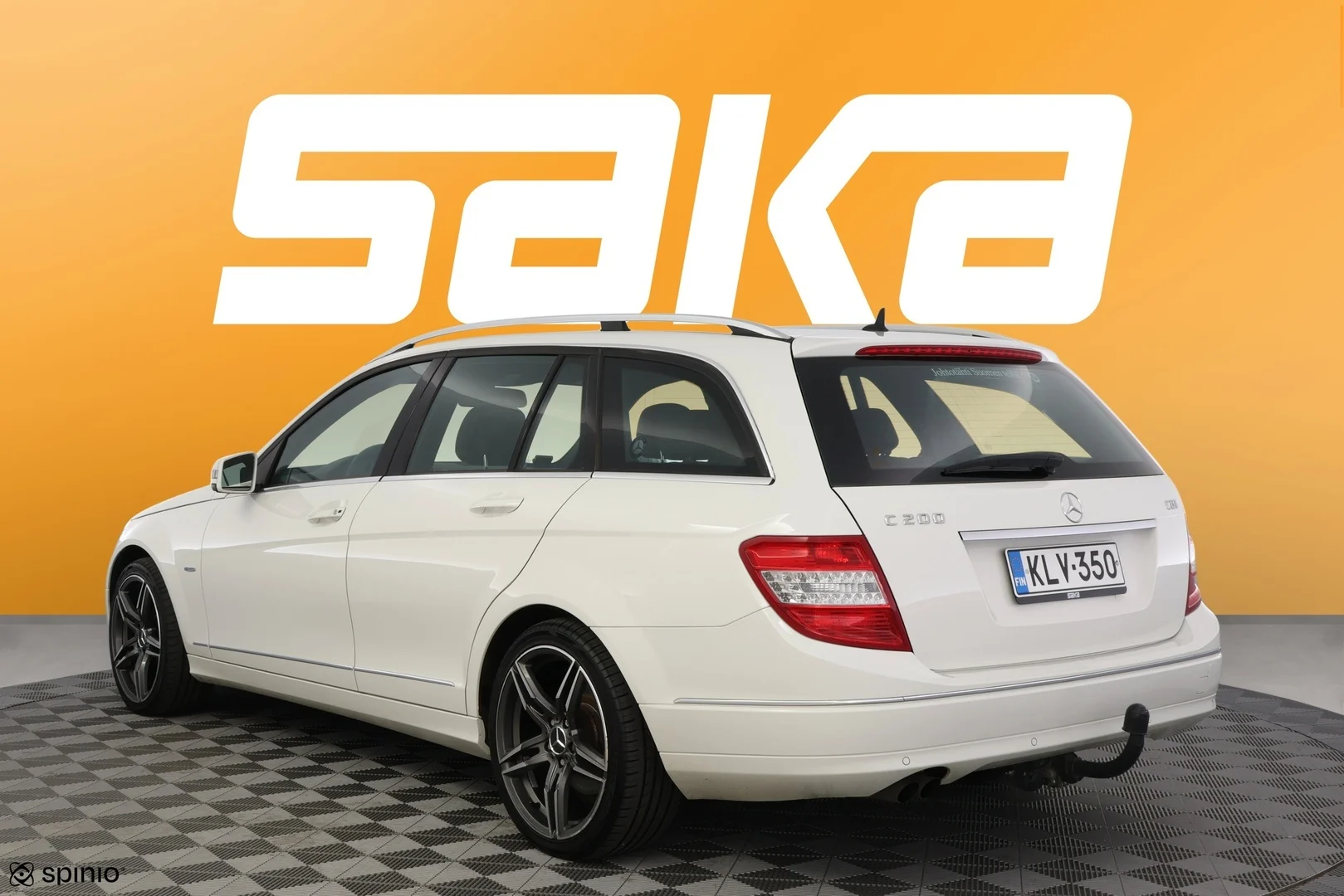 Car Image - 1xL7om33UZkhGvR2Ei6fII