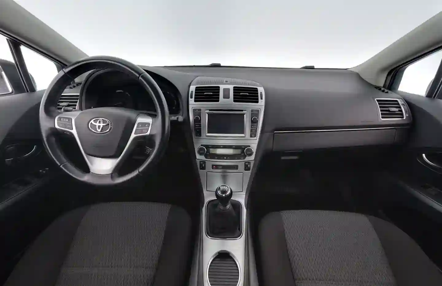 Car Image - 6ys6WQpthZZ5JMpSljBnM3