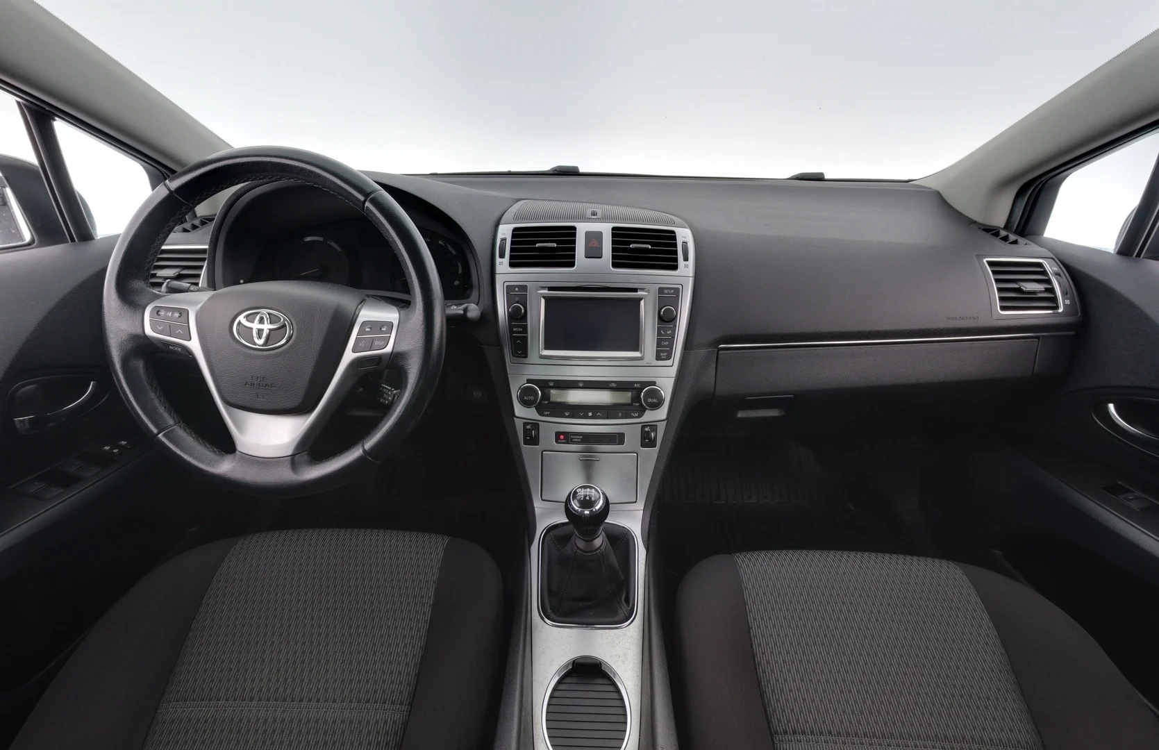 Car Image - 6ys6WQpthZZ5JMpSljBnM3