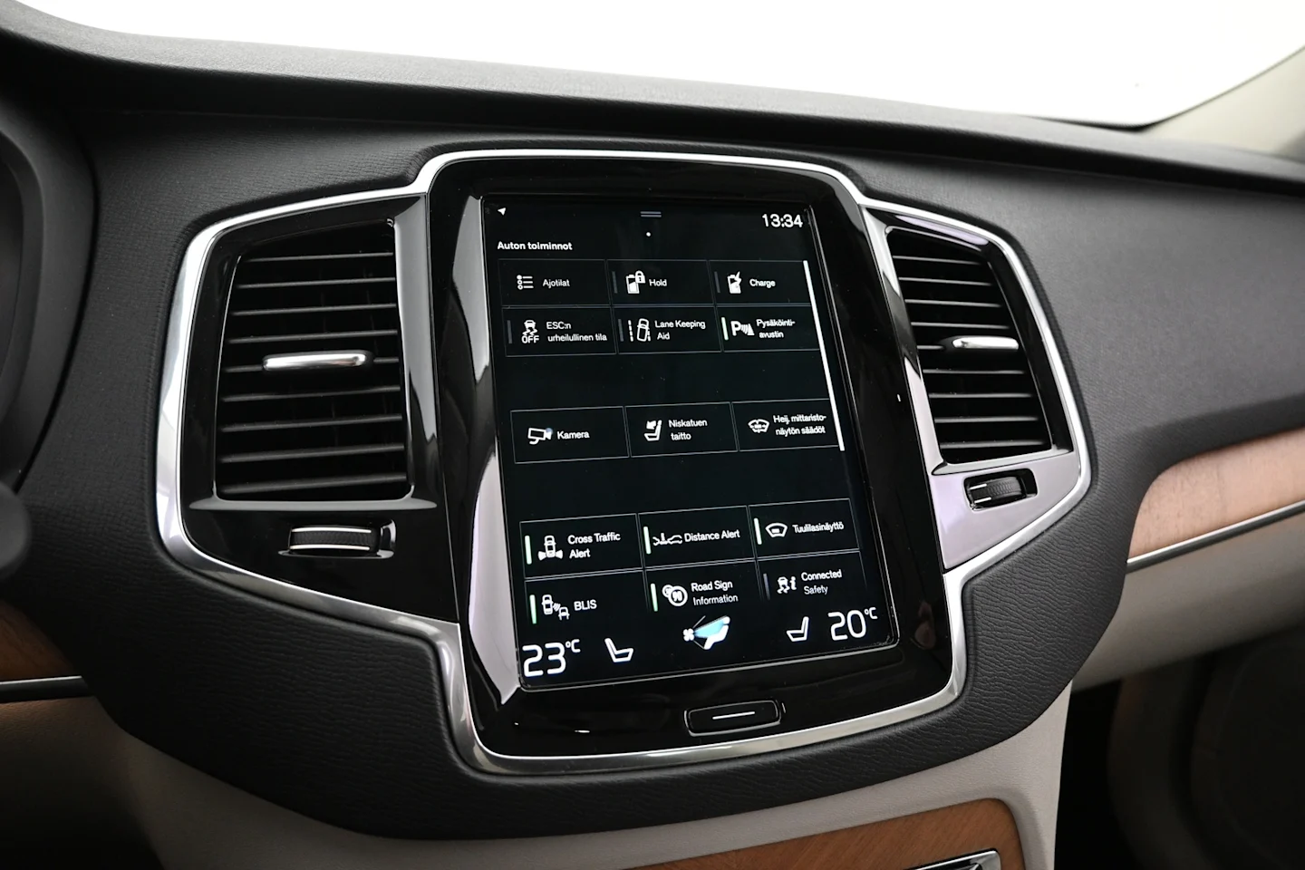 Car Image - 4wzFSFUoCceLO8IN0rTEY3