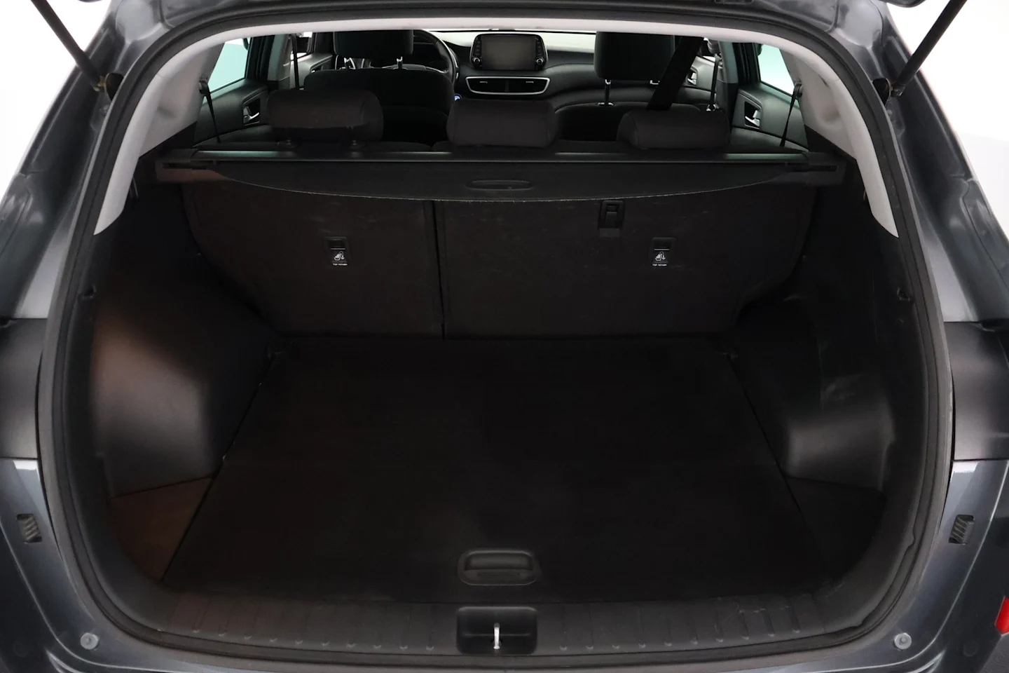Car Image - 29GO2N8MvIuZF0oOmpuyQy