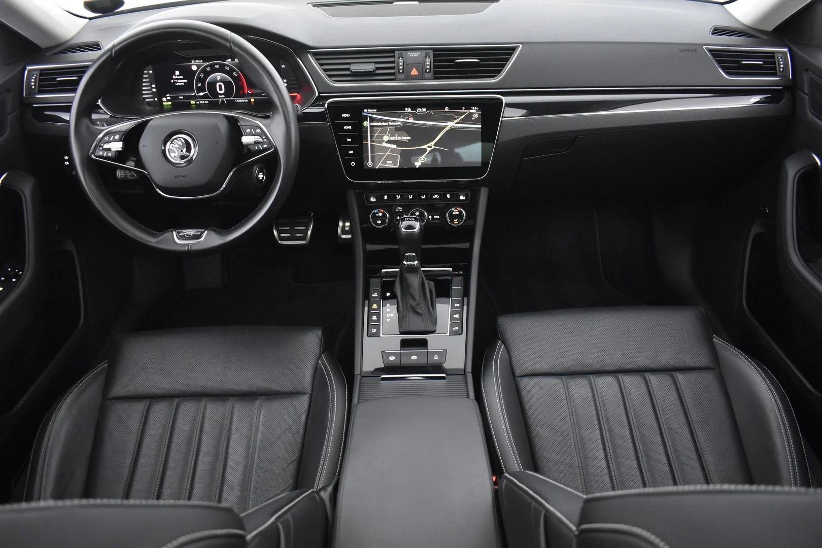 Car Image - 7CEwffoDRtcnlLTS1xLhfl