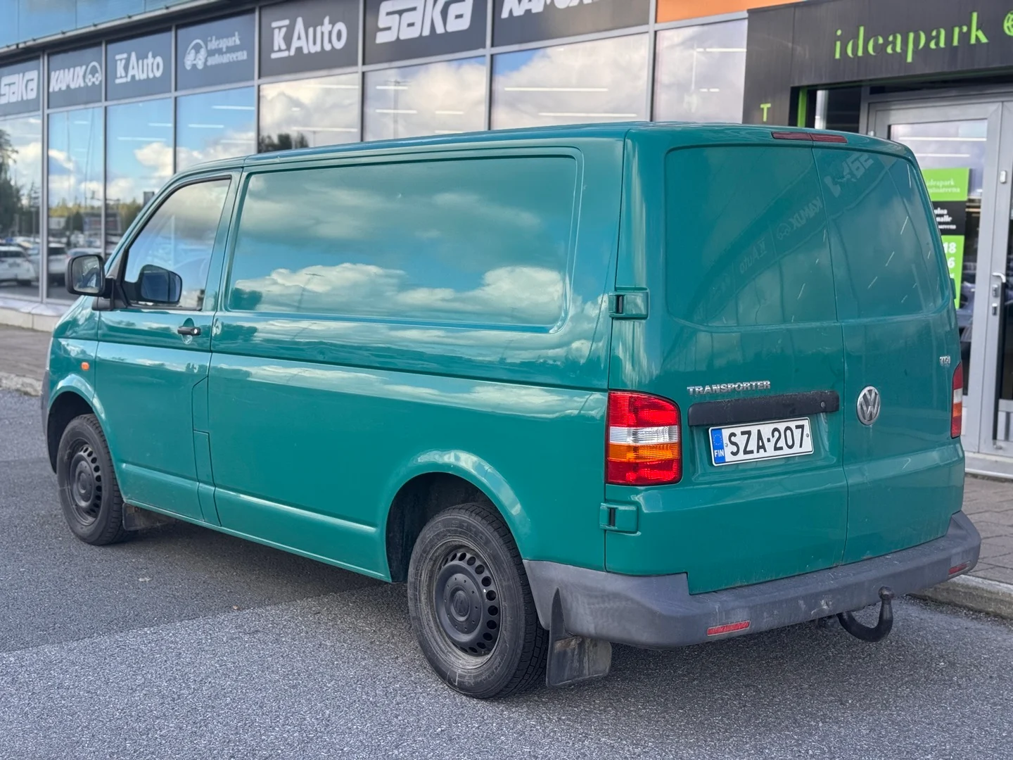 Car Image - 1Z7PZjNRsy4o2vc4RiHiI7