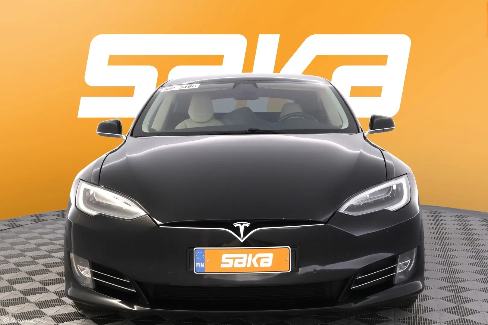 Car Image - 7v5E37ez4iaST2zpj2sleO