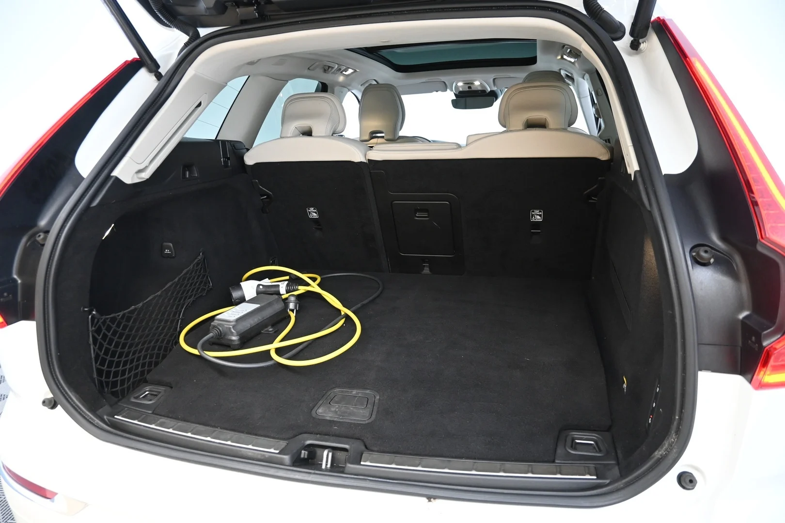 Car Image - 5i1MHzf5gnwxman9W0eGZn