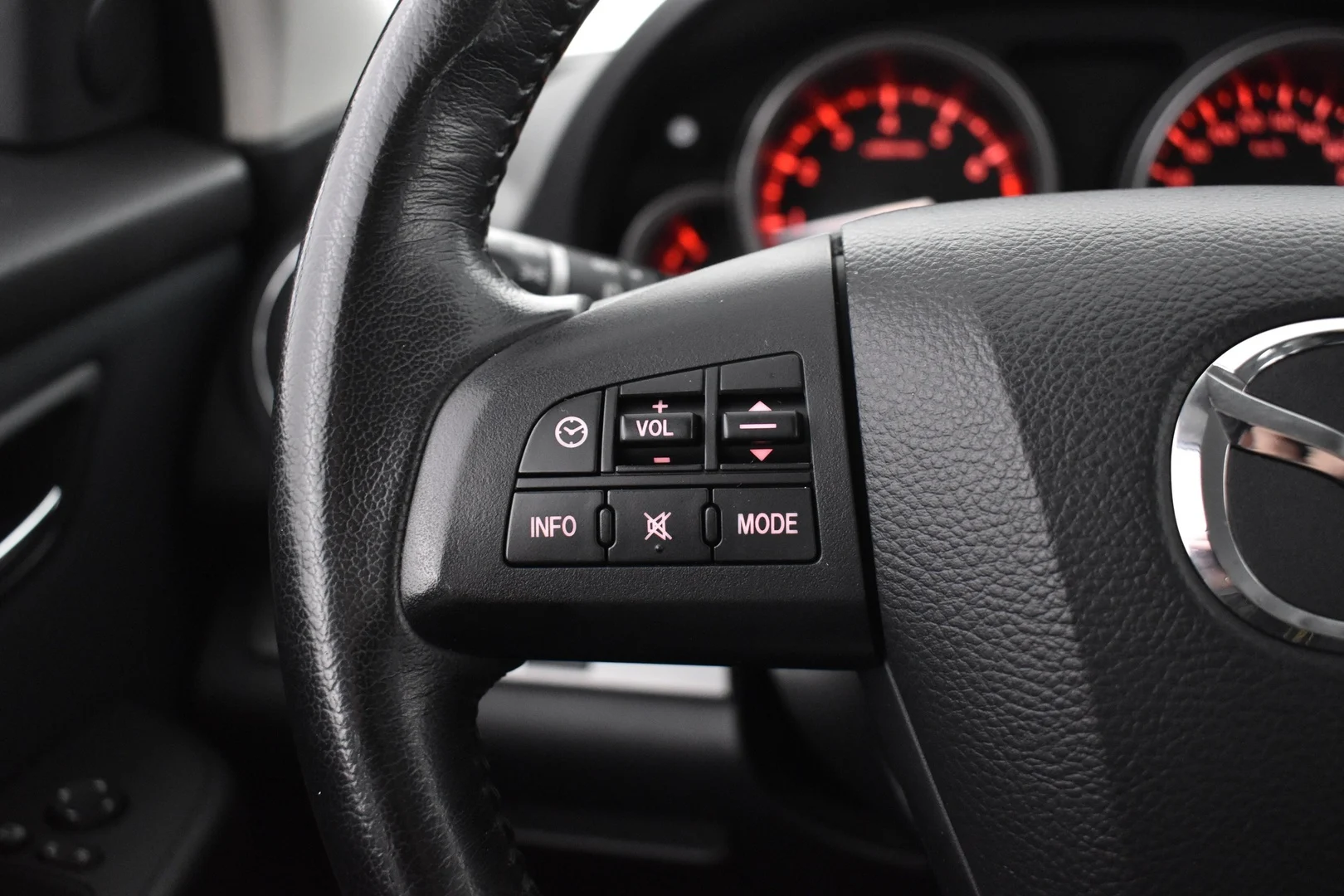 Car Image - 5BOvlG4agSGvryXdQHthwF