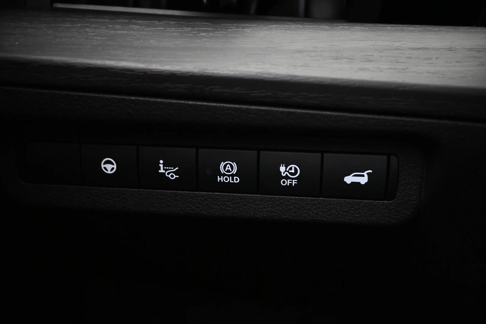 Car Image - DSB2fdyT2BrxXEZvxQY7N