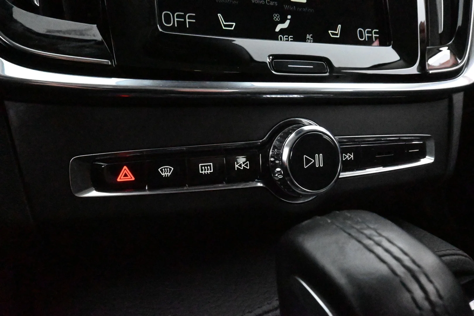 Car Image - 4QJUndrVhO4ZPnvocFNWAE