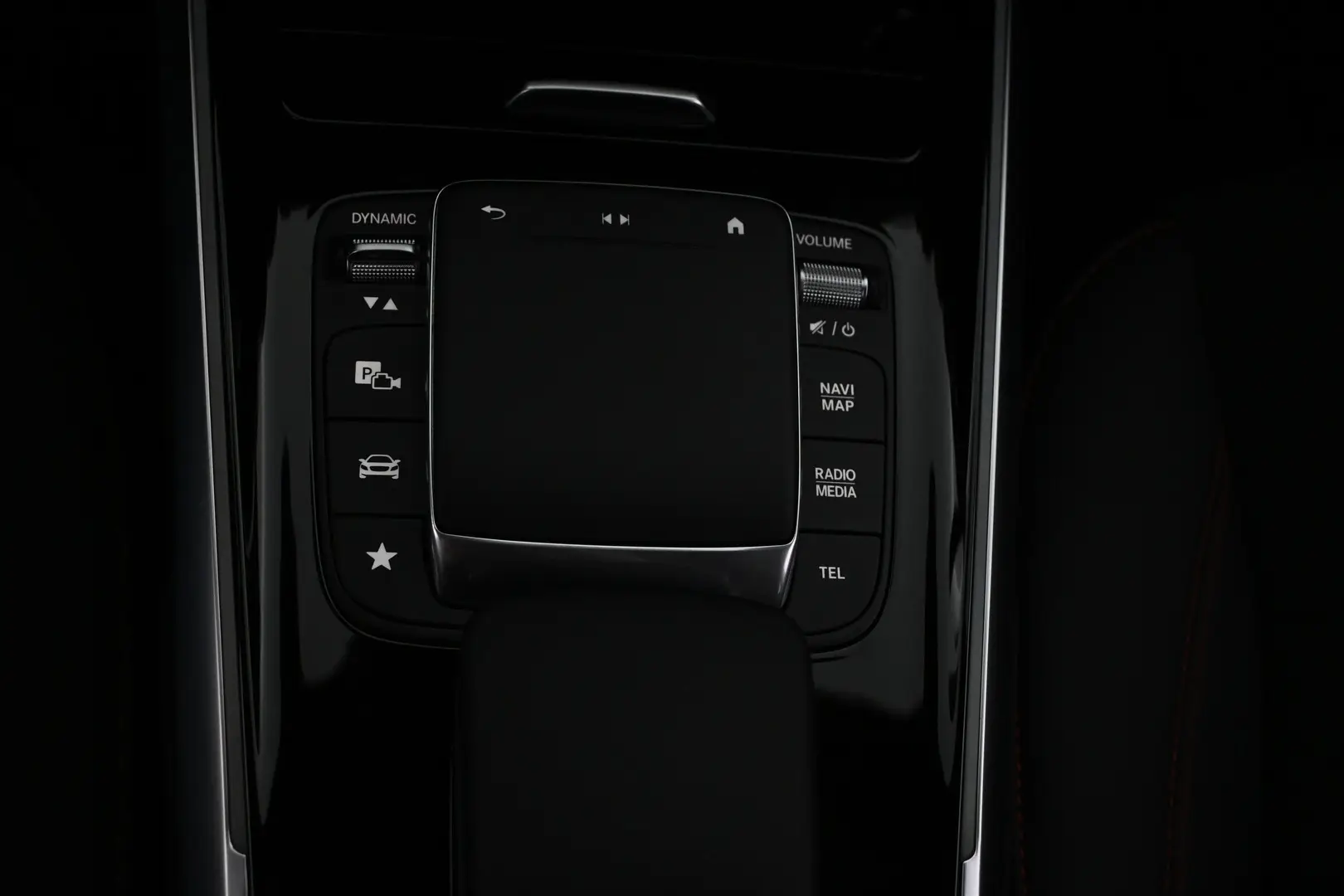 Car Image - 16hDUevv5ckY0itYuxXqwL