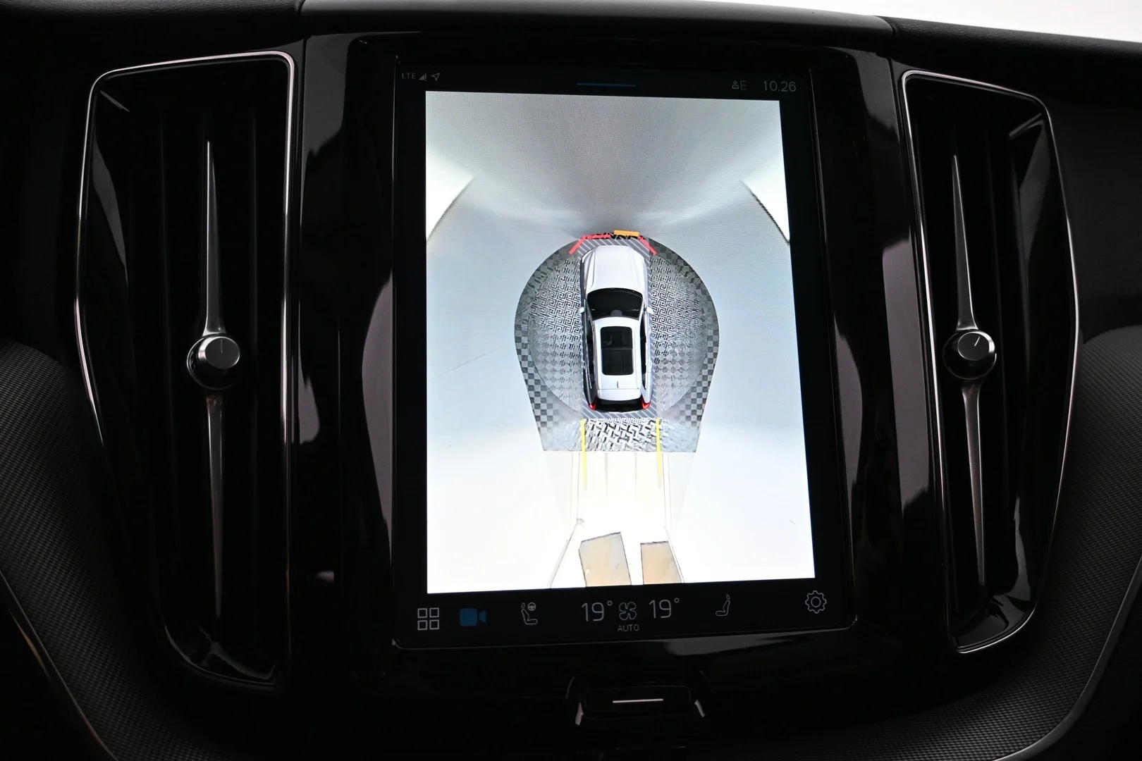 Car Image - 7Hl50PCWdmkR1ib4RH7P3b