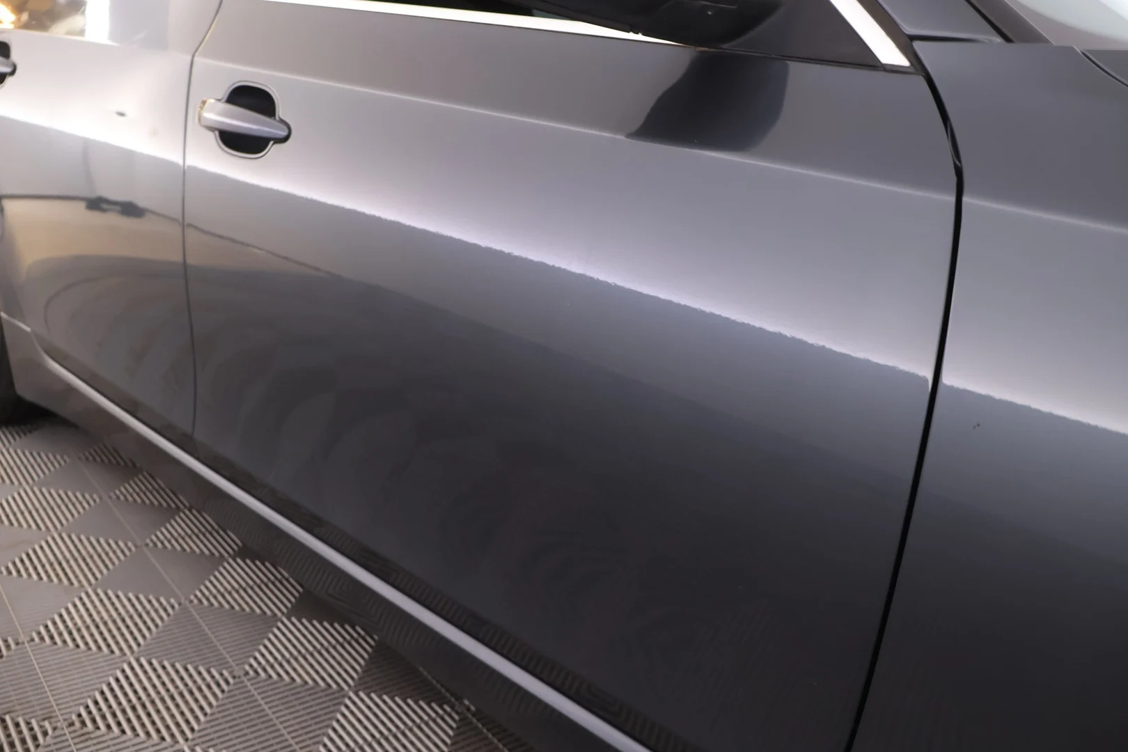 Car Image - 7MqUaeQJRyyNzQOngi8CGb