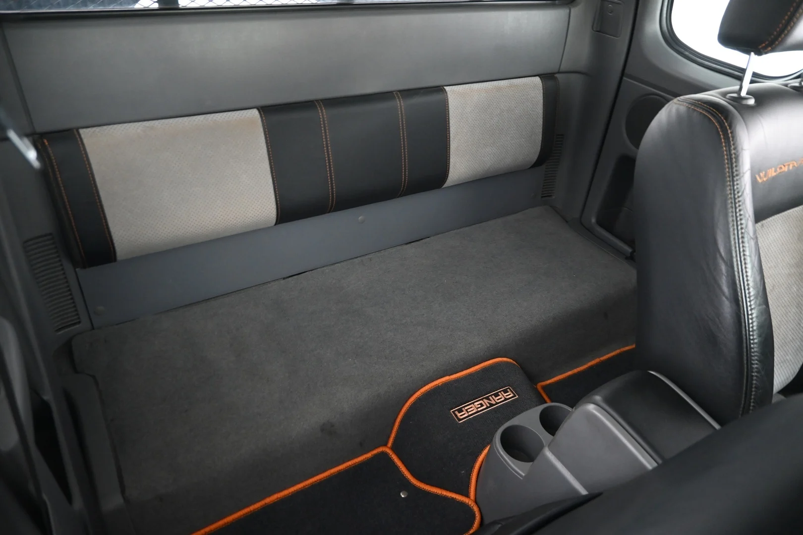 Car Image - 5GoGavWA8DpT2vAvXNuVWl