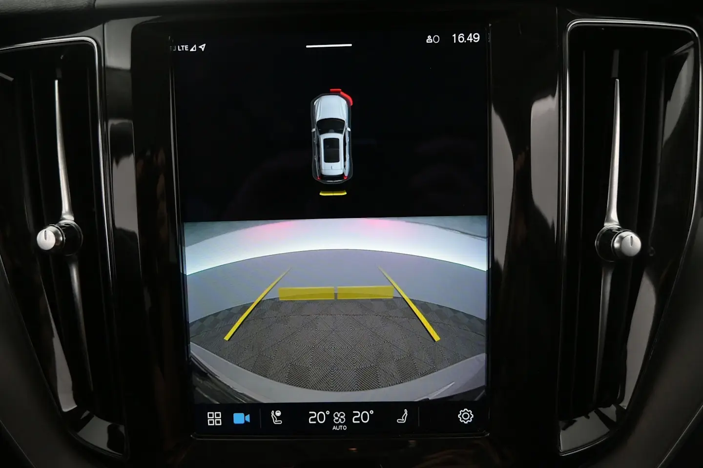 Car Image - 20P0X5j1Zr6QI8VzAyKrYl