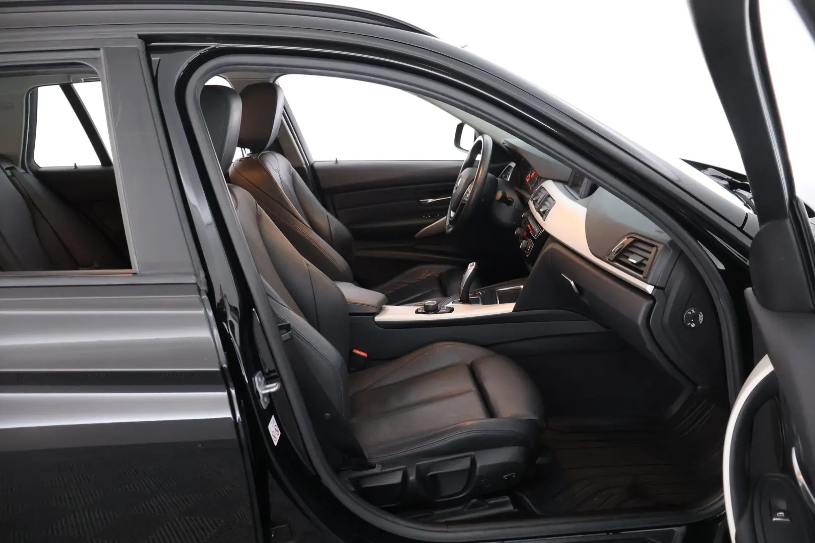 Car Image - 7dDuiWPayqMJSiqekcjcLP