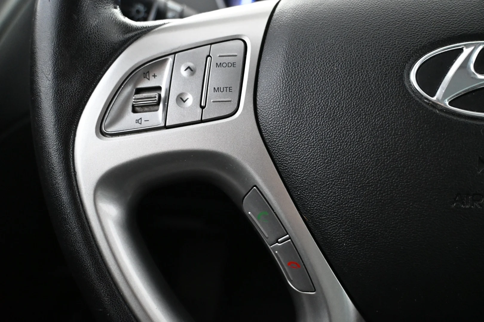 Car Image - 7bQic6eEmfvMVZwBTlDEHn
