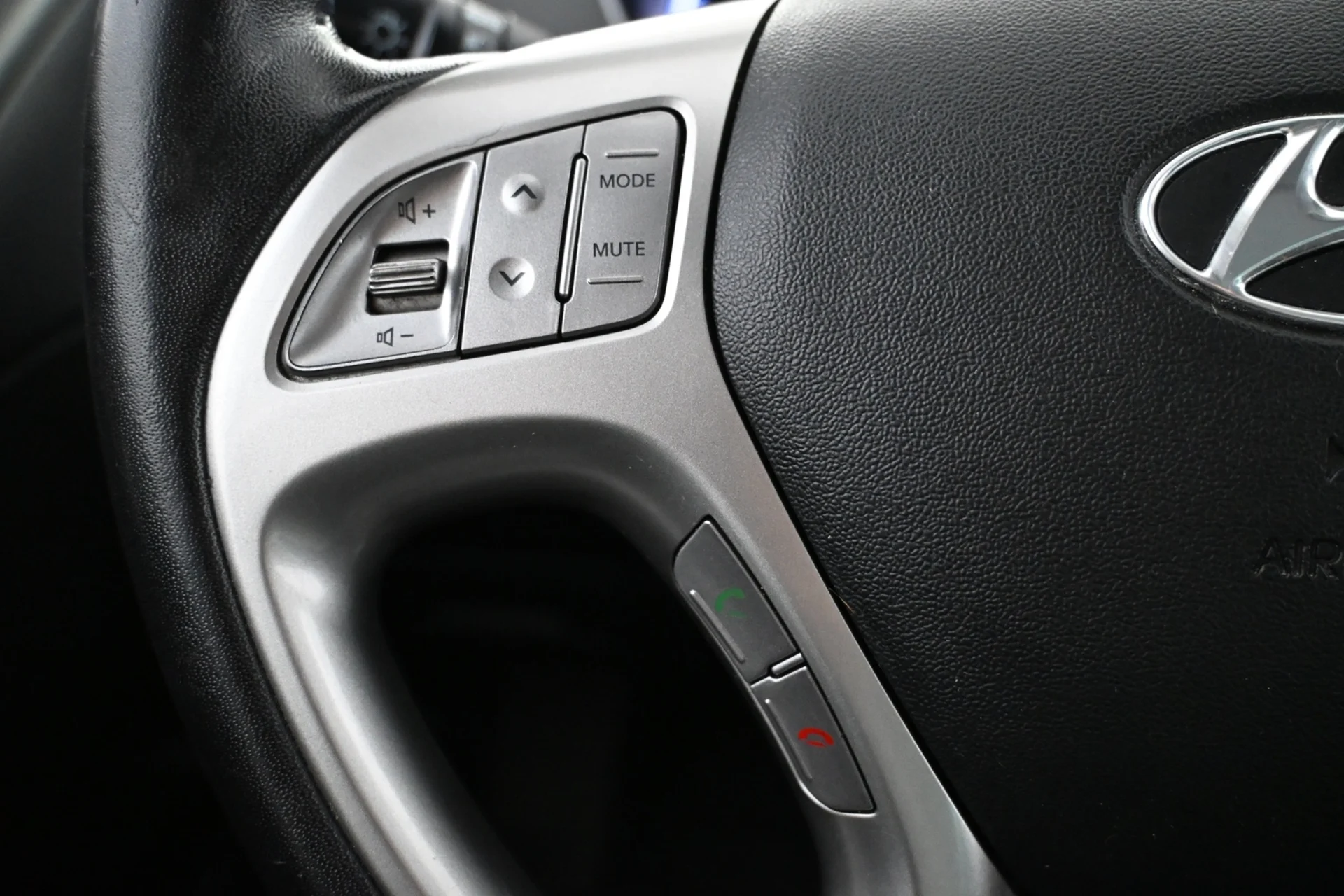 Car Image - 7bQic6eEmfvMVZwBTlDEHn