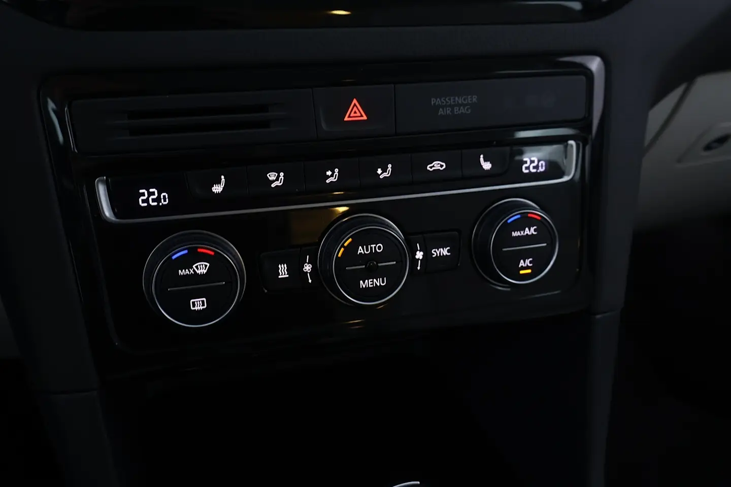 Car Image - 3pollbI9ZF05BTrbwKdpaO