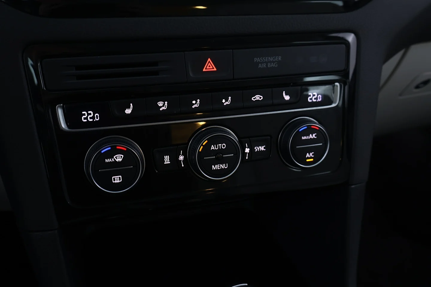 Car Image - 3pollbI9ZF05BTrbwKdpaO