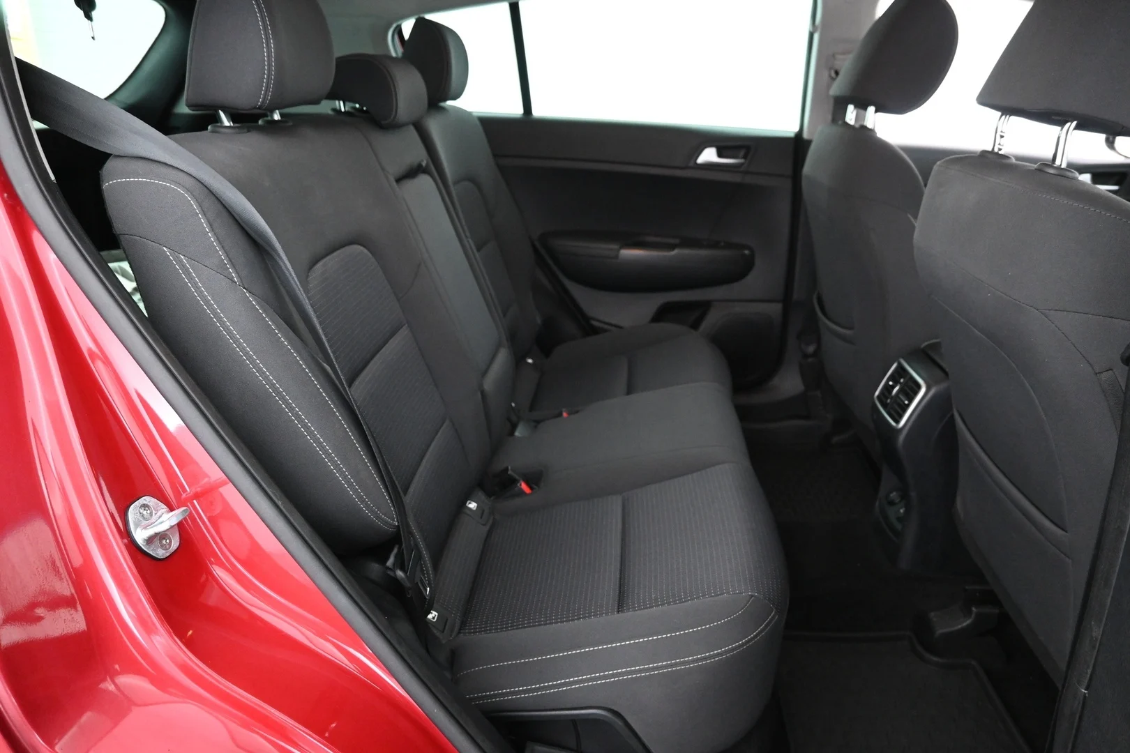 Car Image - 2Zpf0nyO46DIAg26U4rqCY