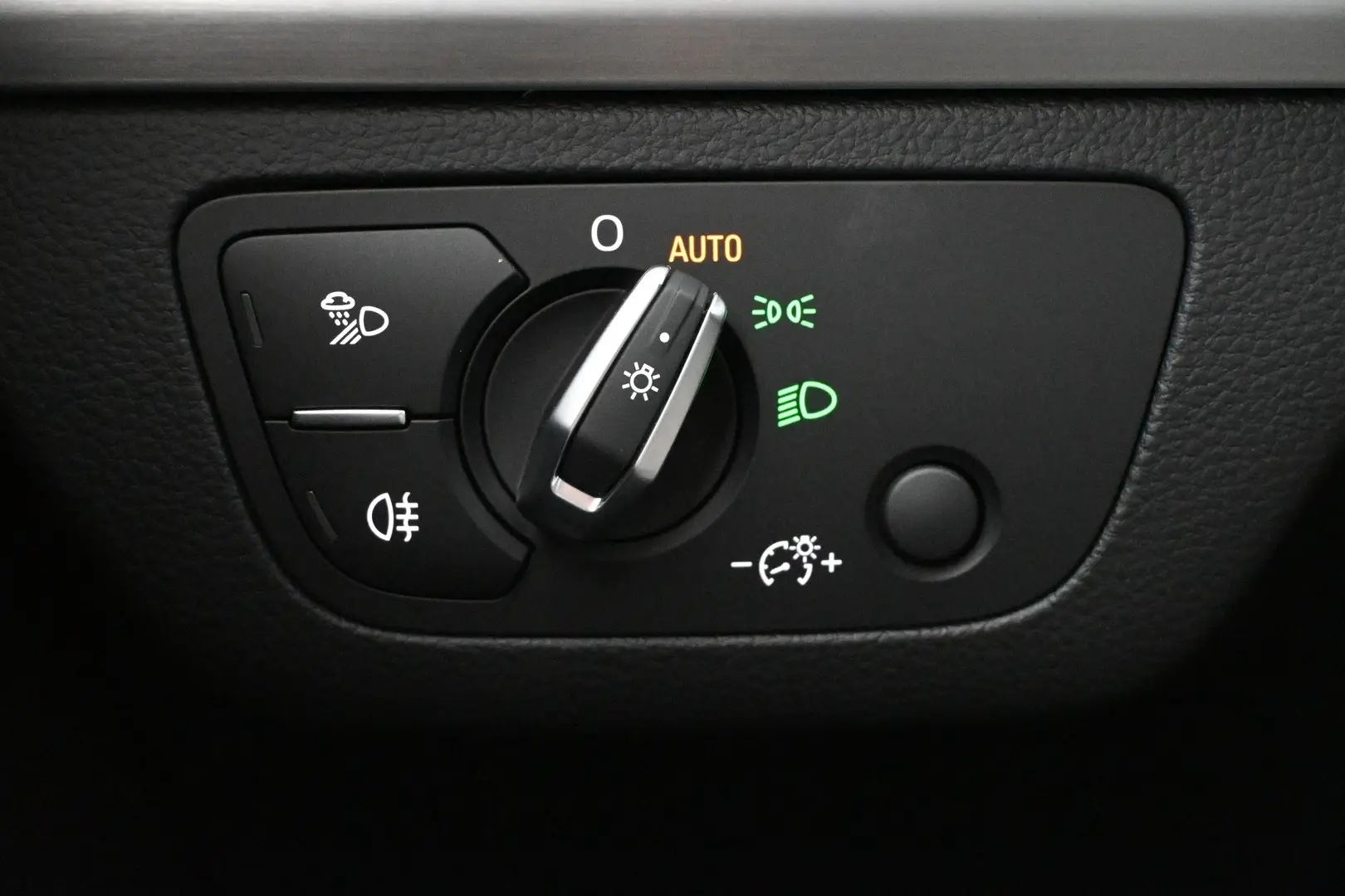 Car Image - 1tMMgqextXhzjJTascc7JB