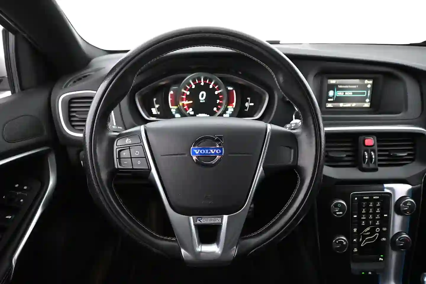 Car Image - LNzkCzCXklhxOcVxVBqCN
