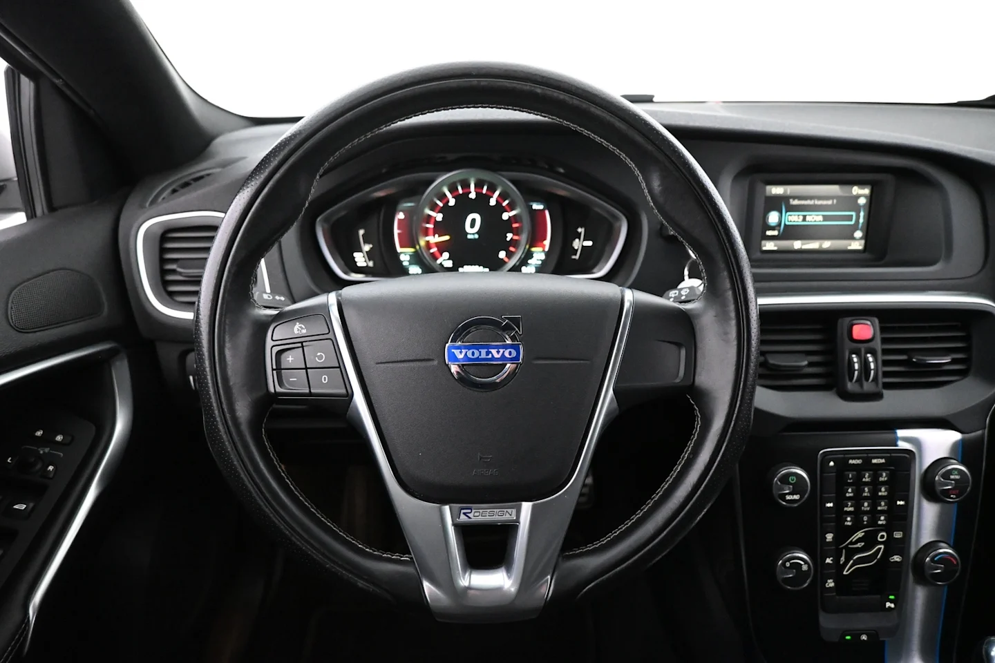 Car Image - LNzkCzCXklhxOcVxVBqCN