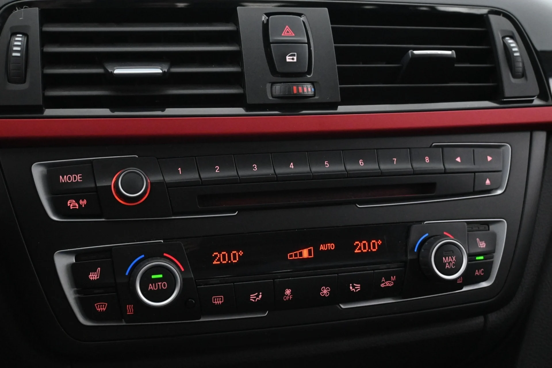 Car Image - 2JDSfqOdfpE4ILtM86kZ2T