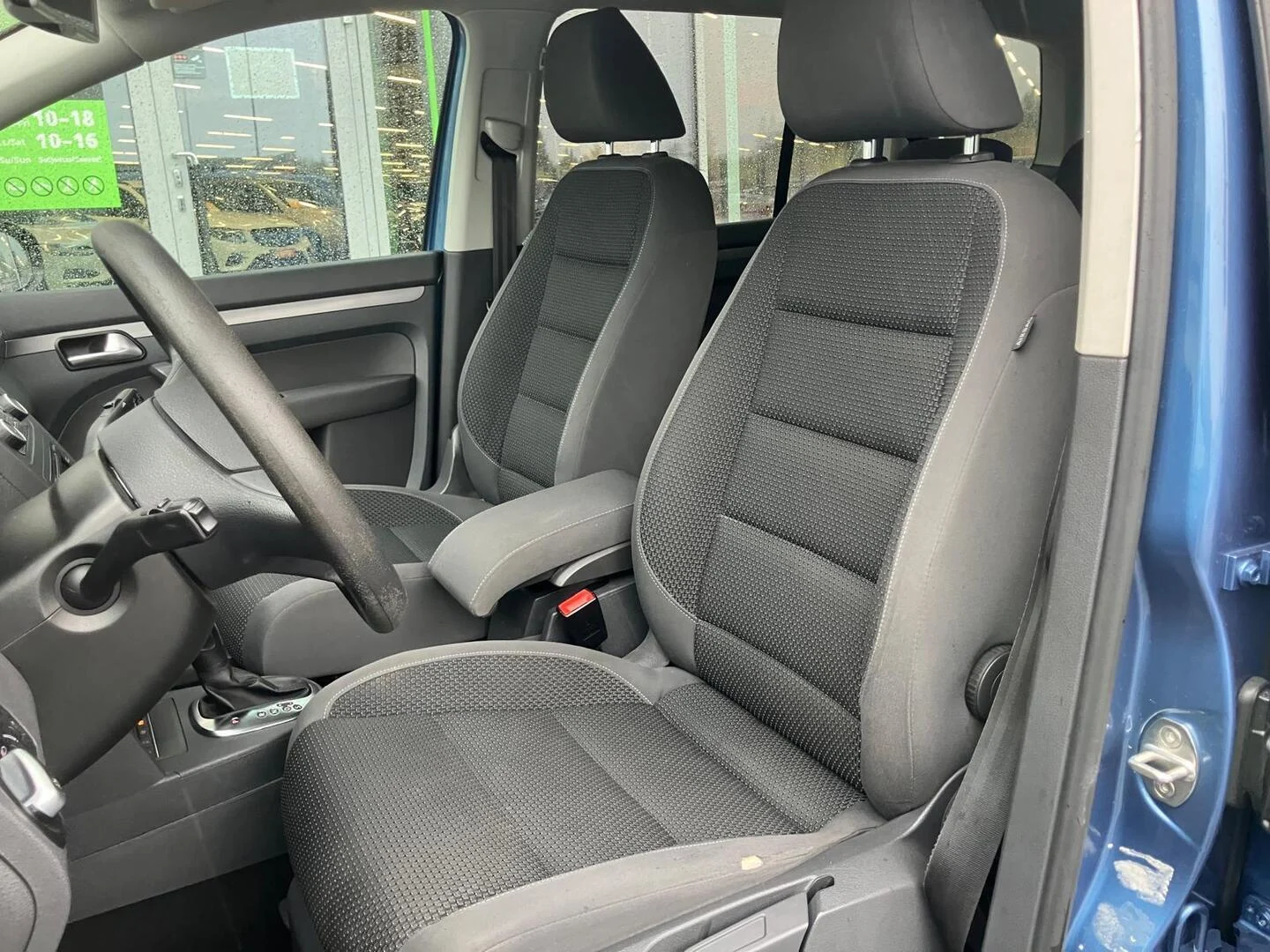 Car Image - 5i6gDJhcqlmjSmnoMWTG5v