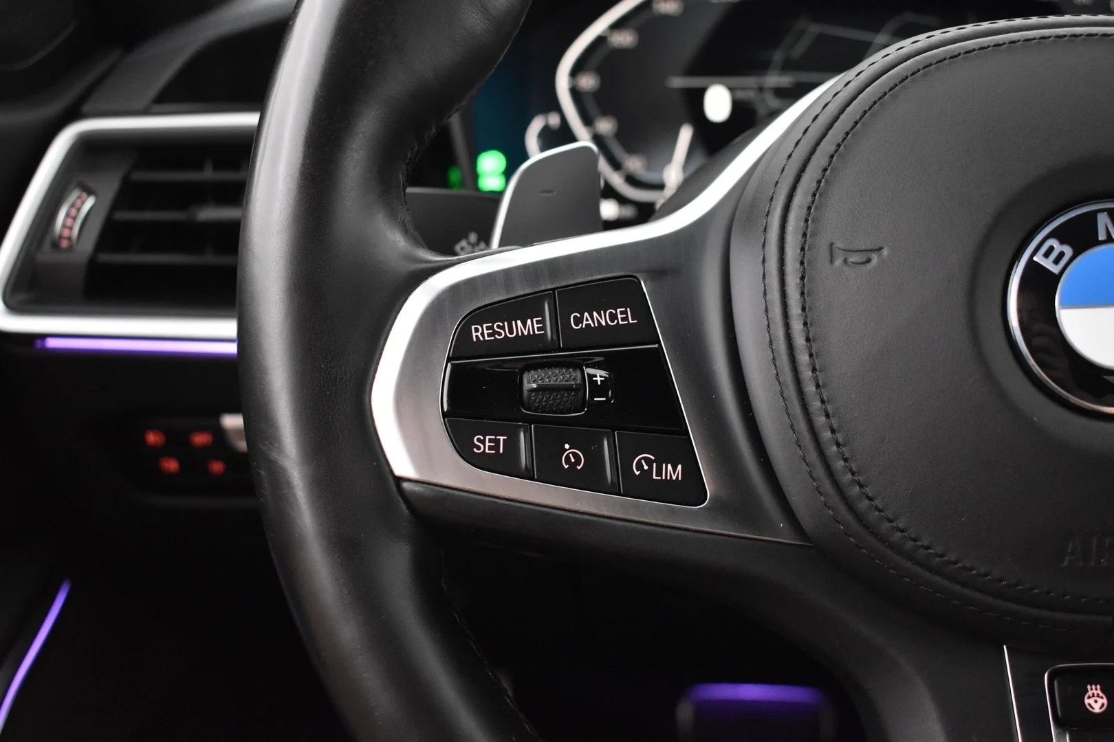 Car Image - 3navDgJNArVZIB9UR7EKr4