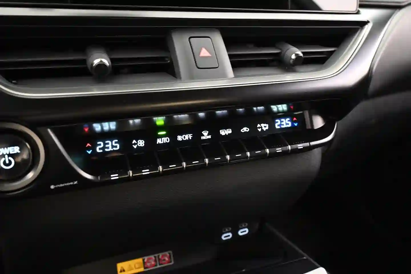 Car Image - 3qIPWk8FQsbt6olgVzYUCN