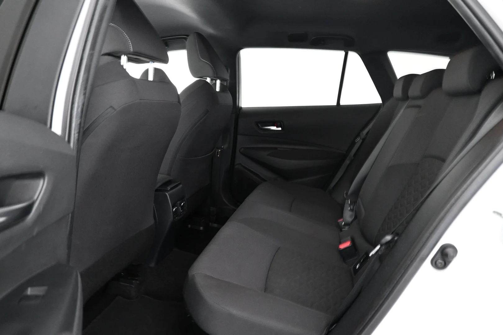 Car Image - 4IxABV9vpzZ3GopdIPyKYg