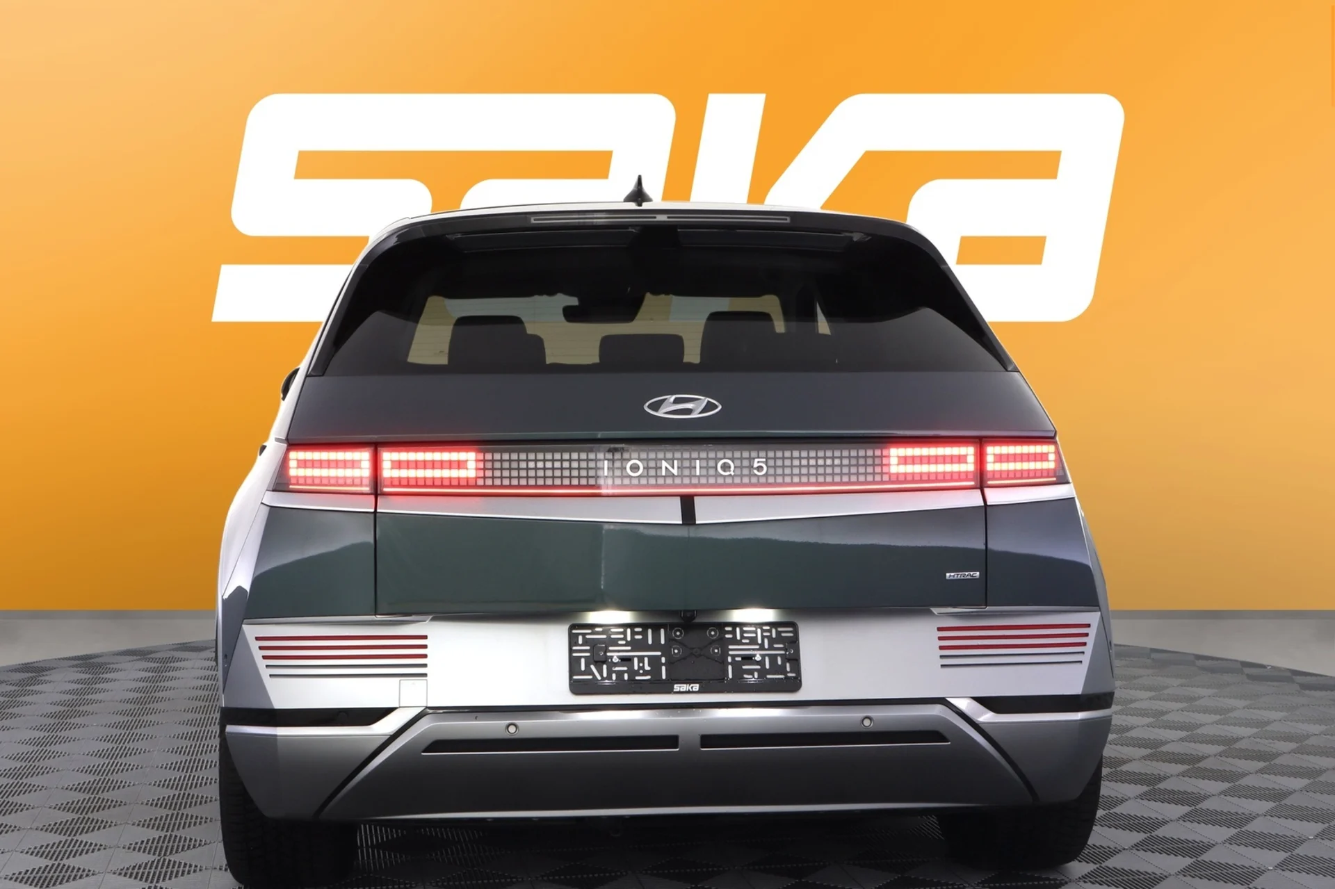 Car Image - 3lL1hBJYxu4dL8fPZJS81N