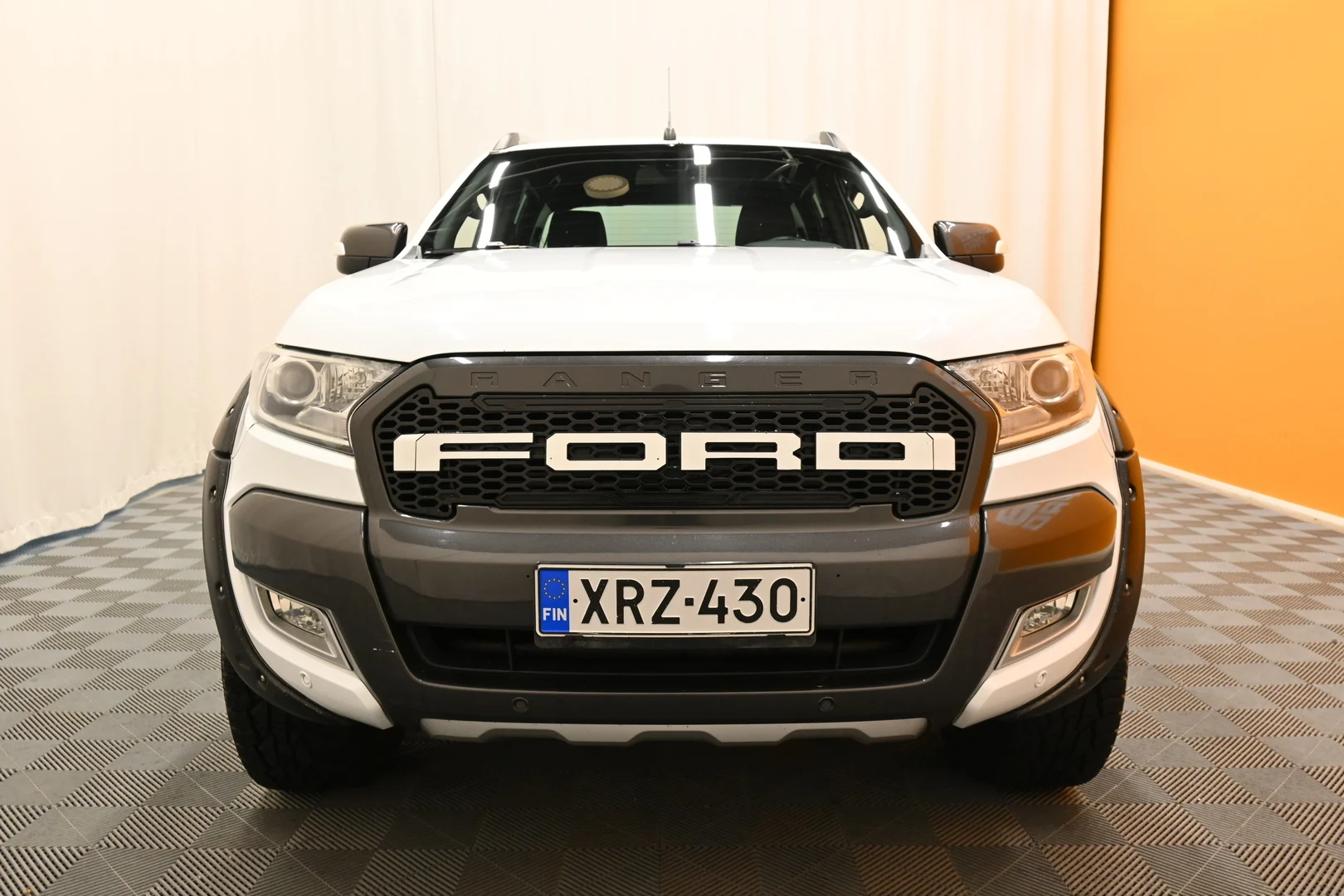 Car Image - 6jX5lvTFVPtBdoZV6VfTfz