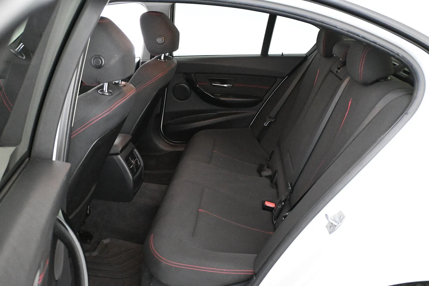 Car Image - 241RnhQ6YRAAeycYUYwqzj