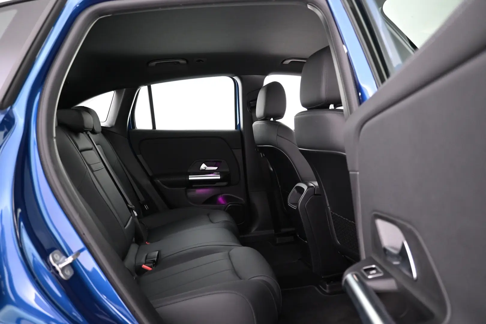 Car Image - 2JA8o0oGe9SlPj3vQC0TZ8