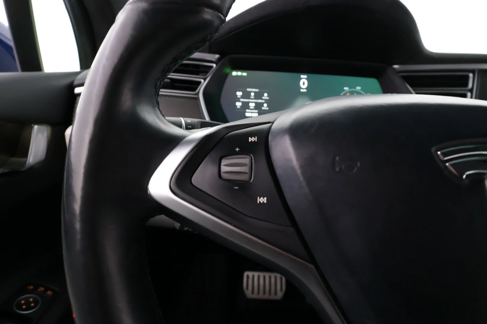 Car Image - 3mMS3gFHJ5K92zDlAt2KZ4