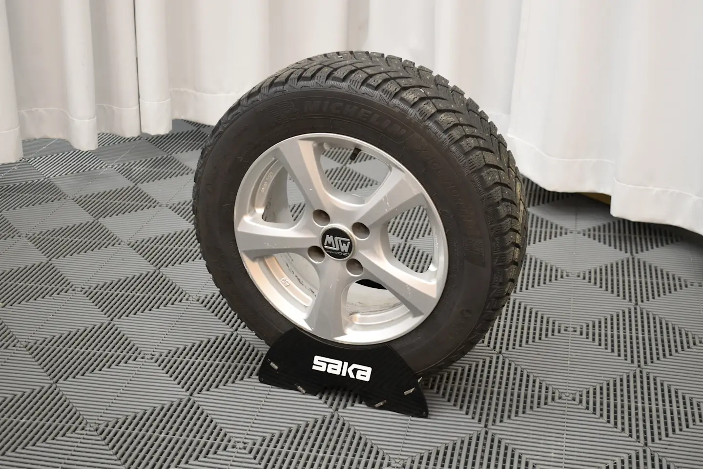 Car Image - g55aktk3Hi26u2NRwwEmV