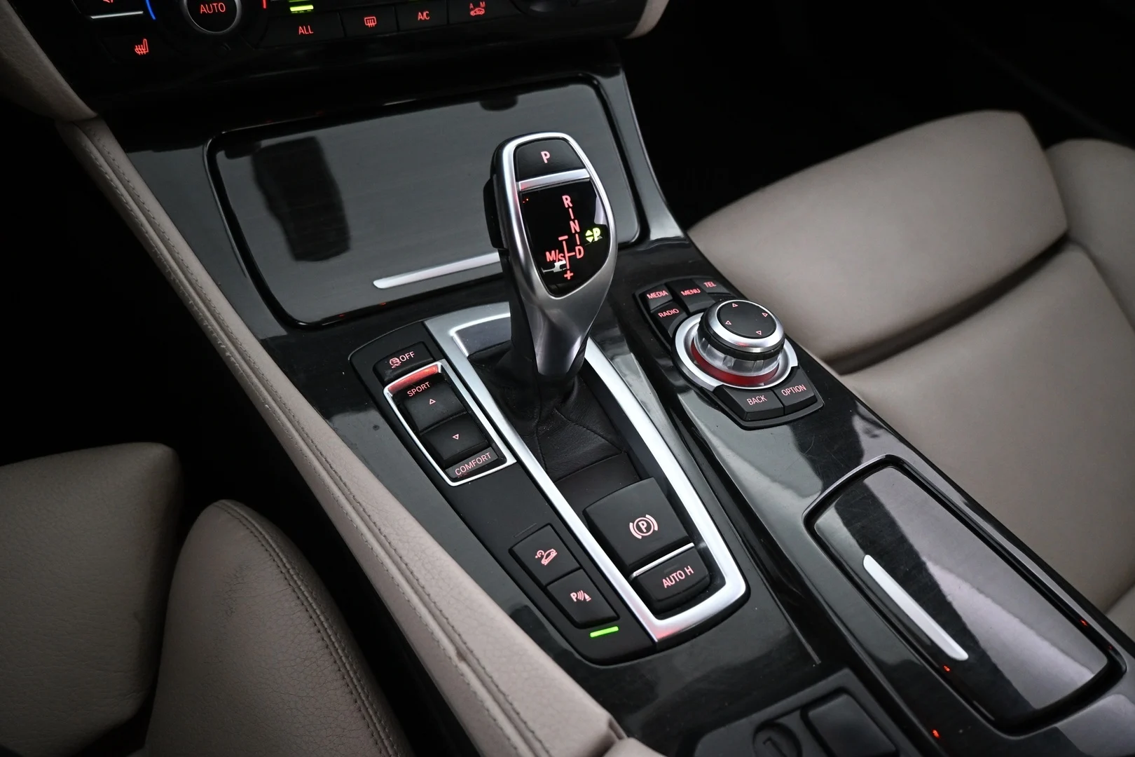Car Image - 5H2JuekXkPVxCFtKchPWuM