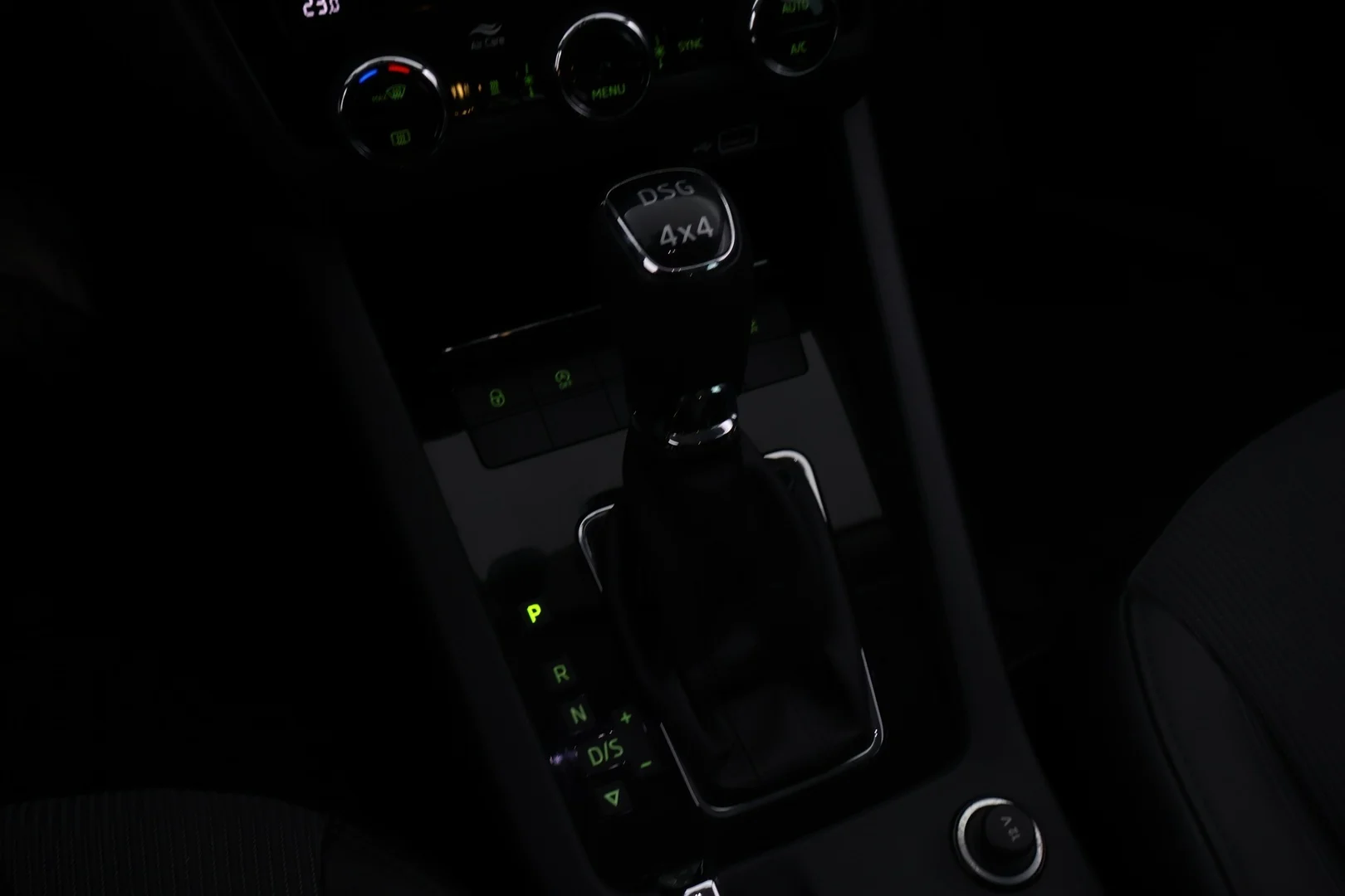 Car Image - 3tC5jKnGxh7WOO91jIADQv