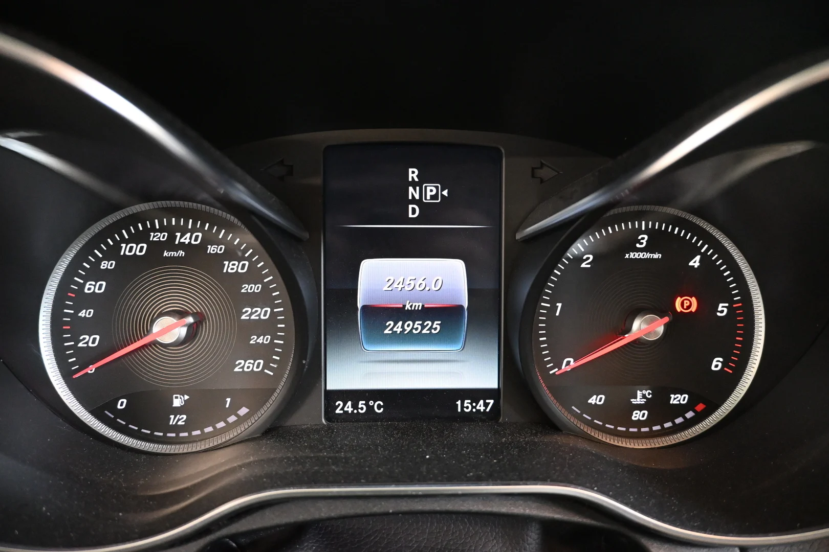 Car Image - 5hZs8BfQ16l1qty9VB3tYs