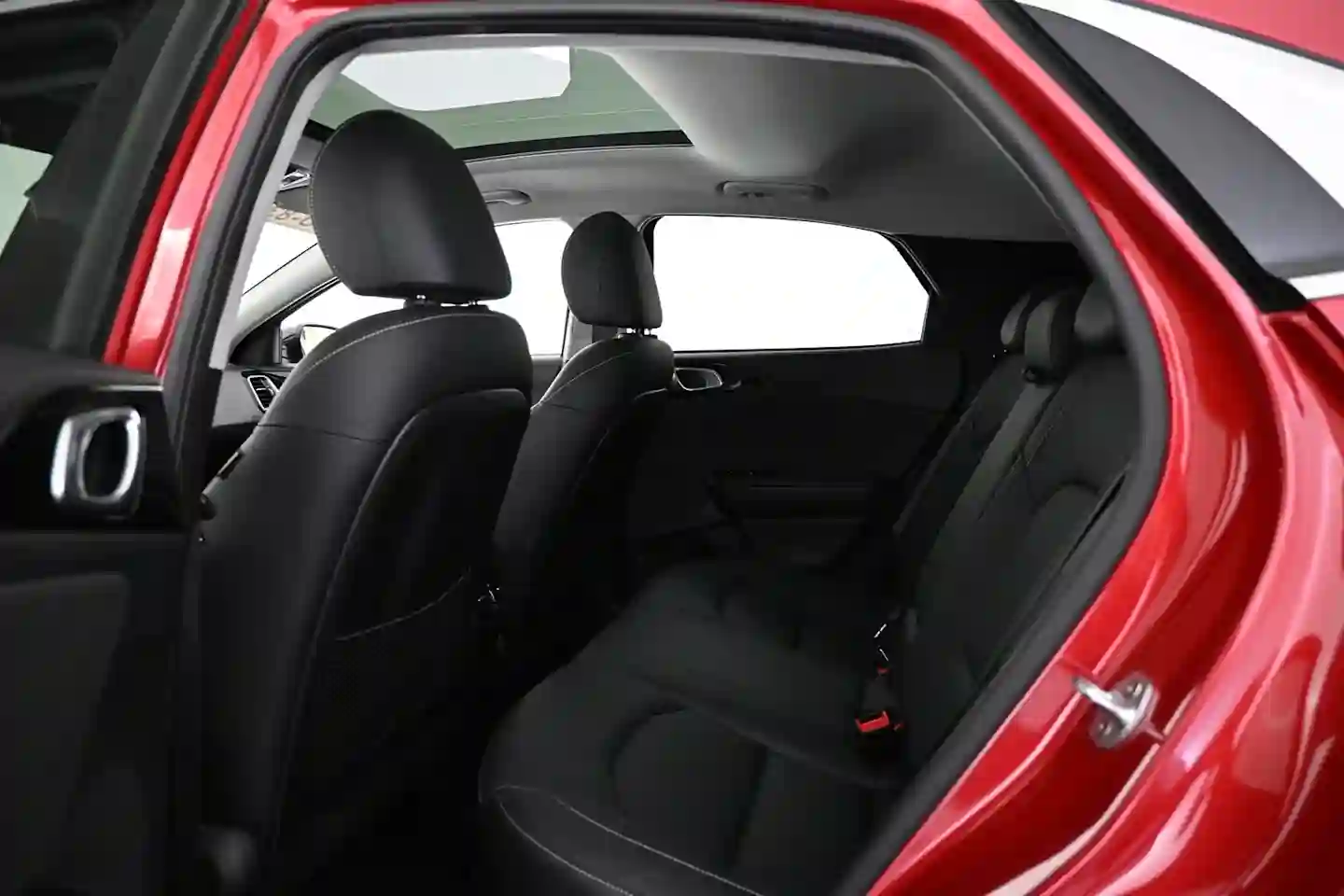 Car Image - 7yTvqjuFoFJ7DMy15JKdUL