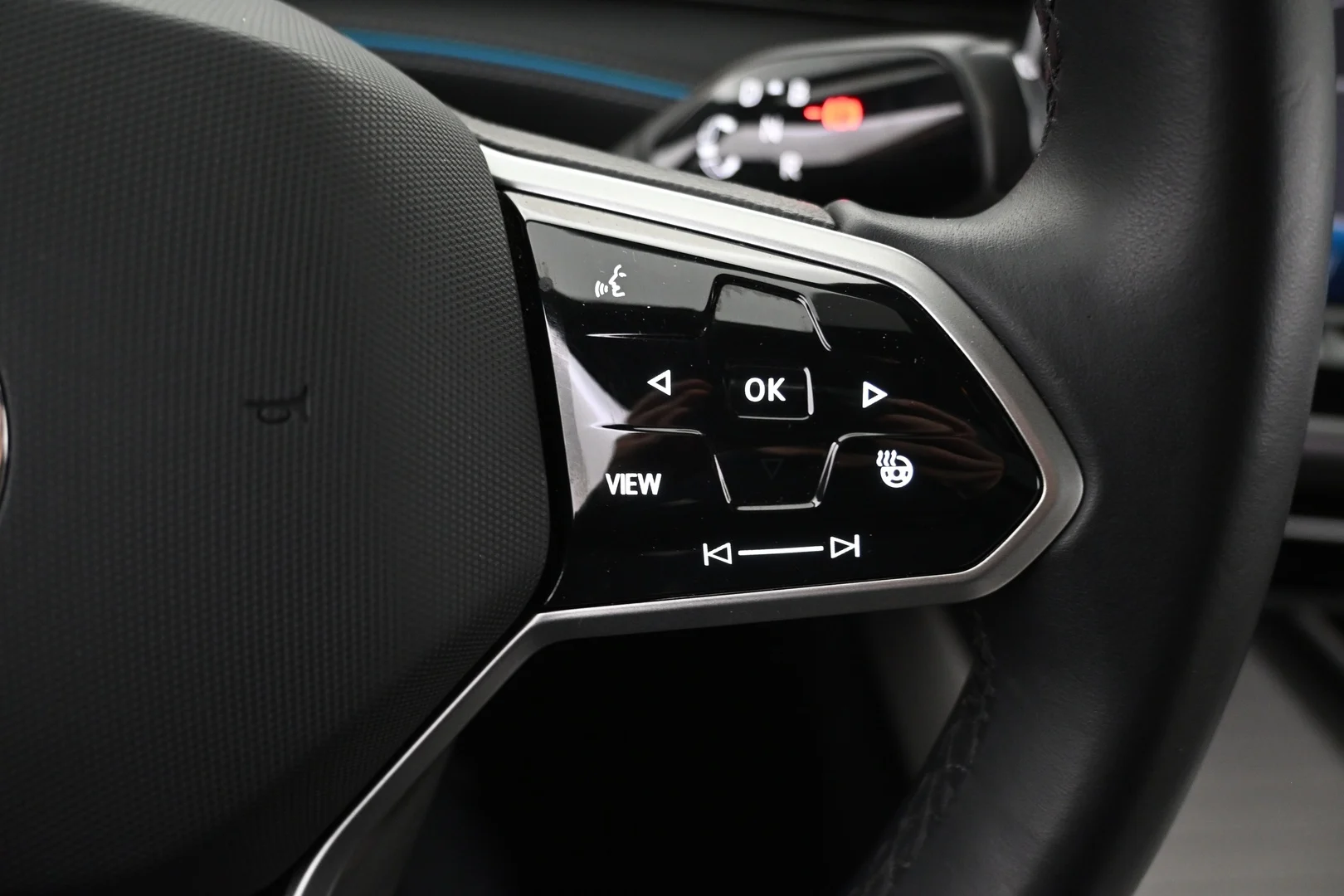 Car Image - 783IhNA1C4ttMQUj78ci8b