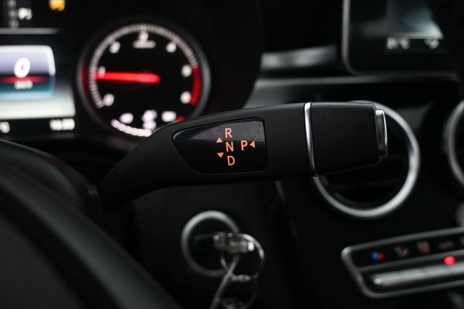 Car Image - 4JsSfLui1ewC0bY666ml5C