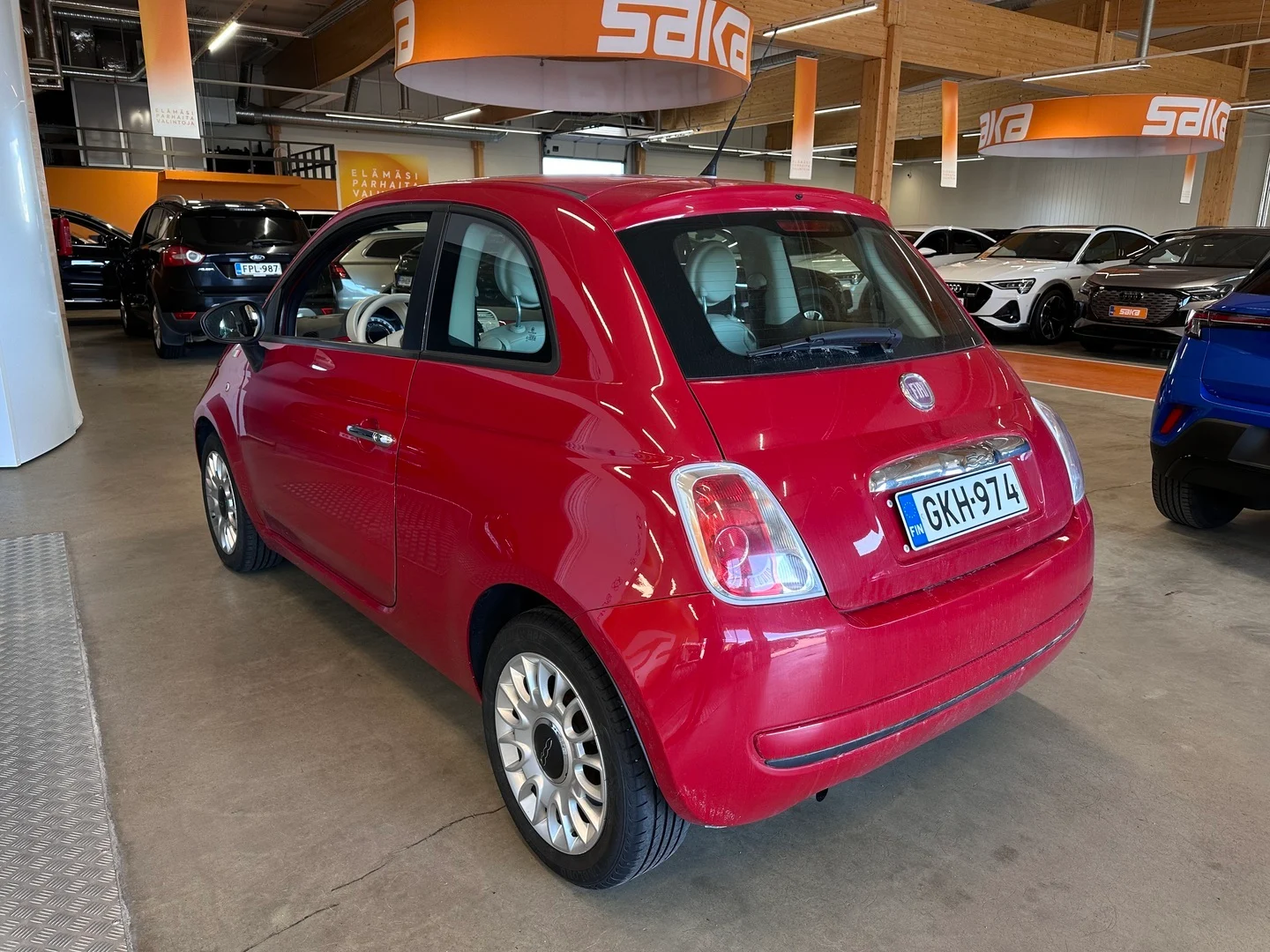 Car Image - 3wR0Zbb6rNKZnsCGZgKYOl