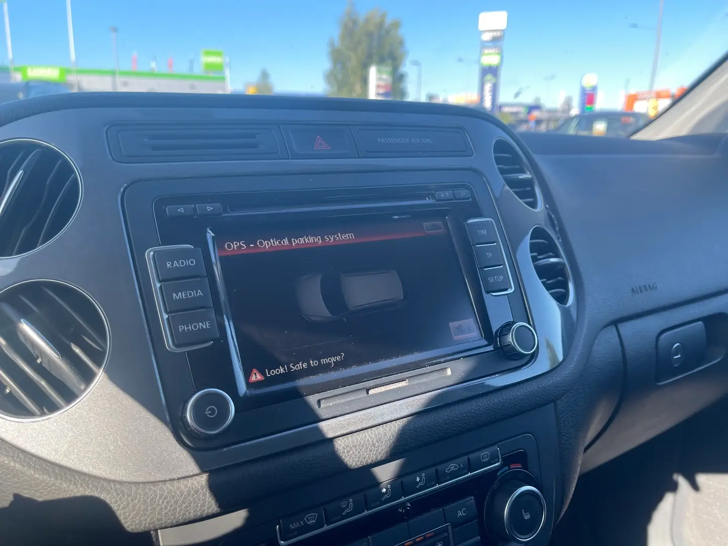 Car Image - 26O8EuBy7AMzLvNaJuQDcp