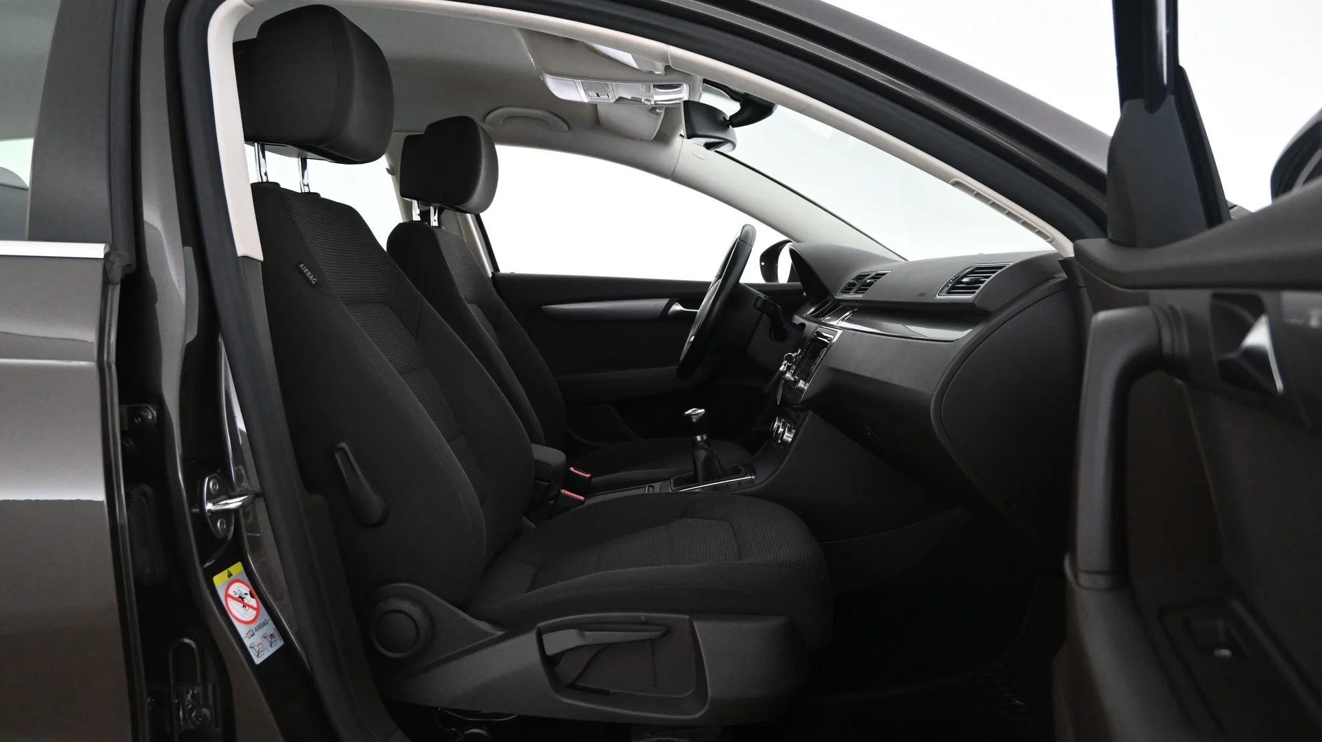 Car Image - 1OvsosKxBhknHJ44ilgtJh