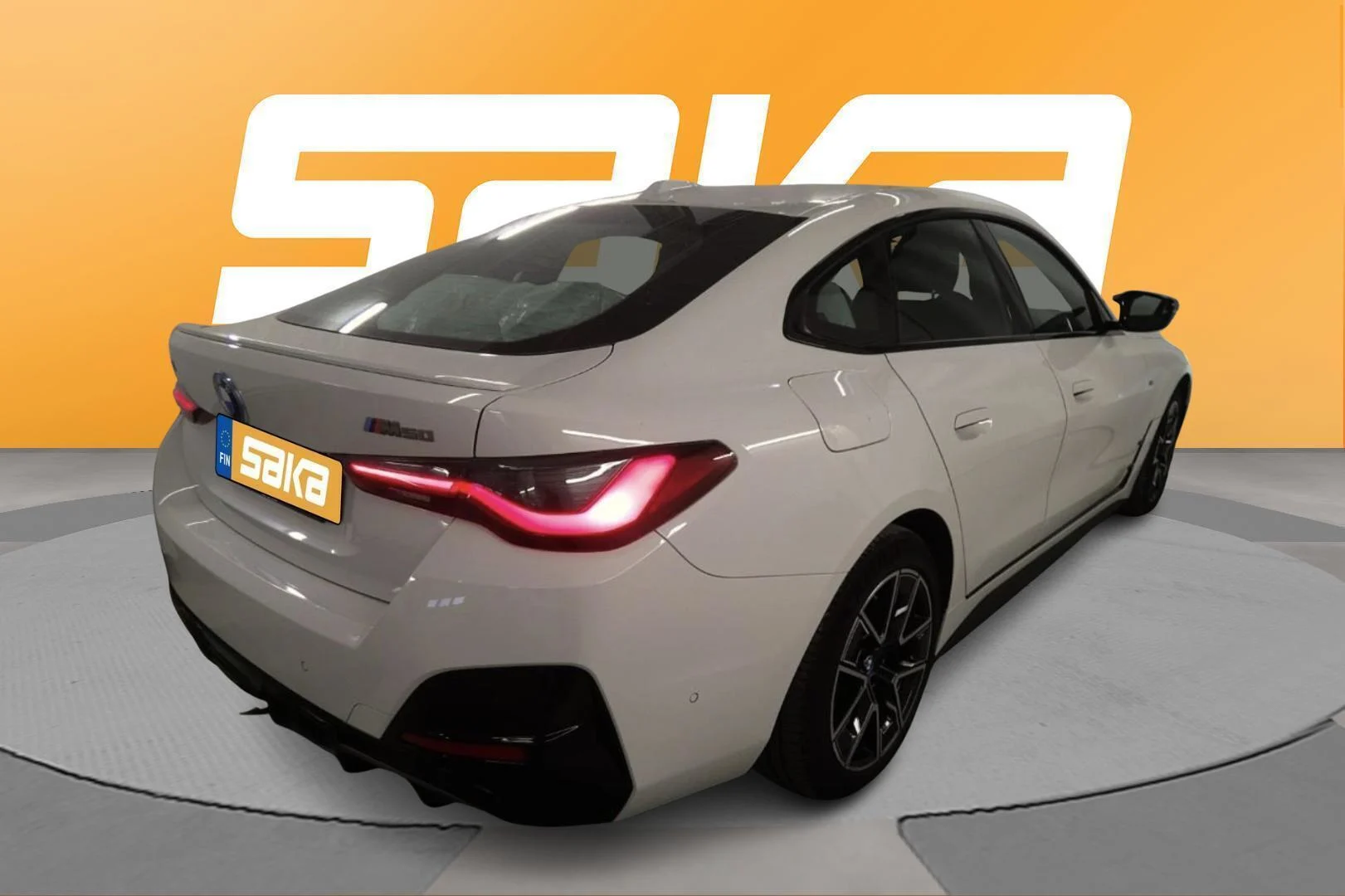 Car Image - 7MAATUz7gxah4xsm9zdFd7