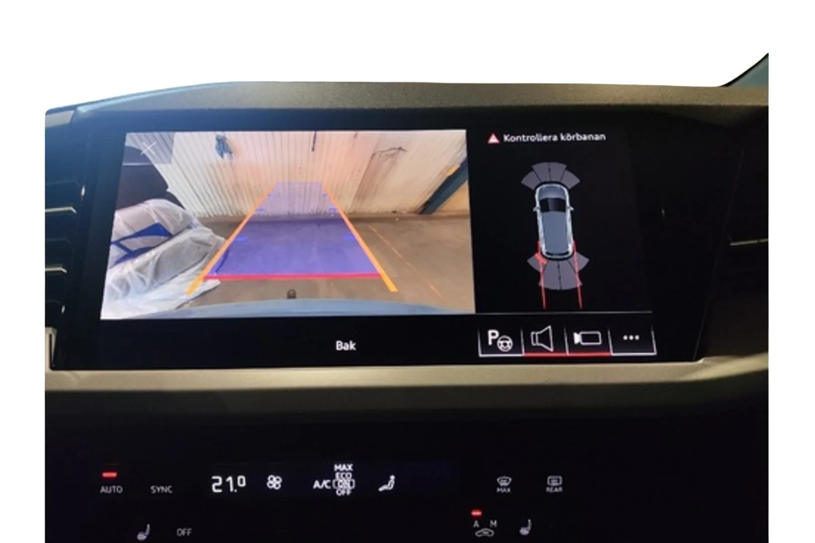 Car Image - 6mGRzK0LhtJwVJrt94G1mV