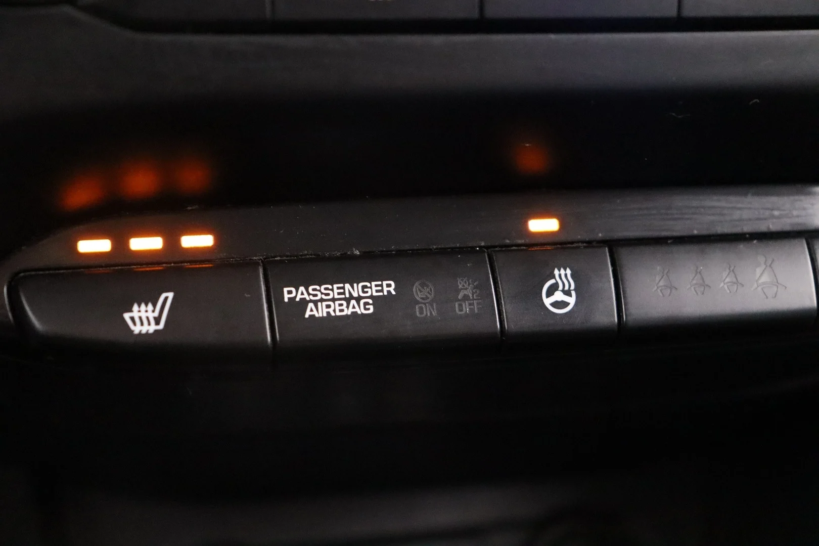 Car Image - 7syra0xHvxgxjdydruwqFv